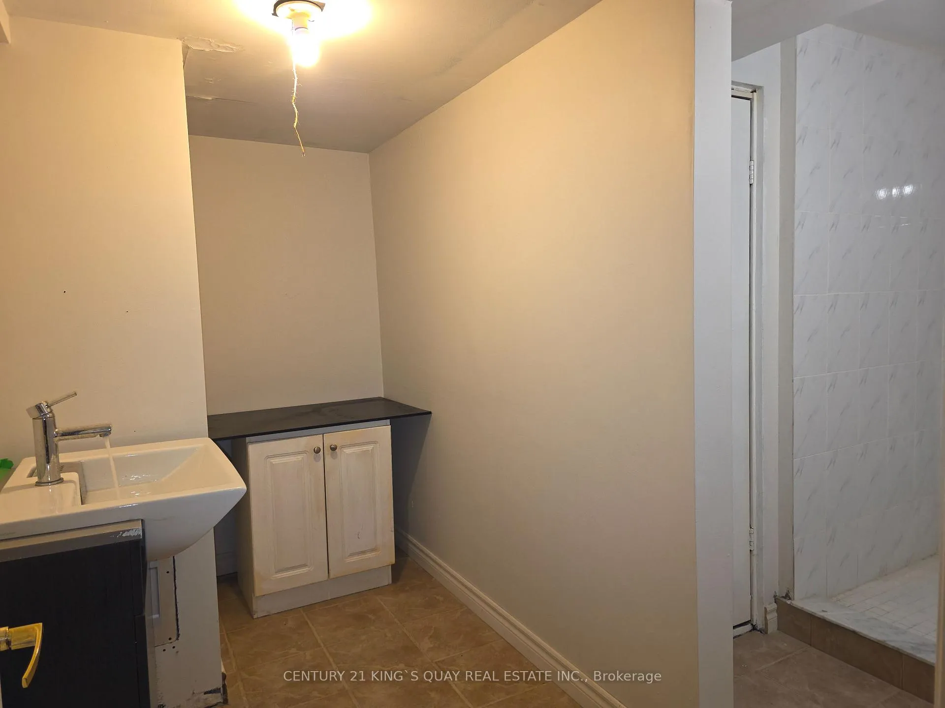Photo 32 of 43 Helen Avenue, Markham, Village Green-South Unionville — HOMEH
