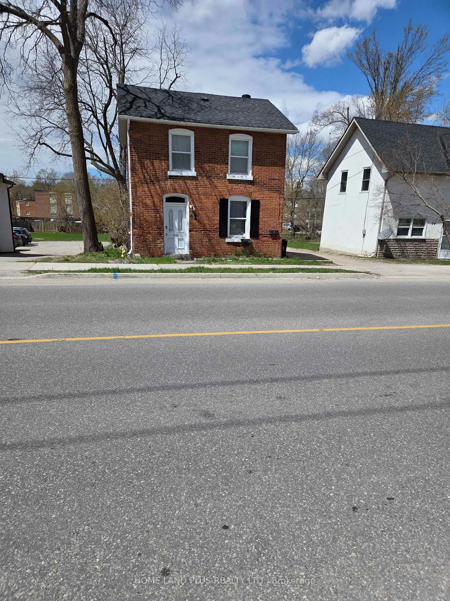 Photo of 42 Penetang Street