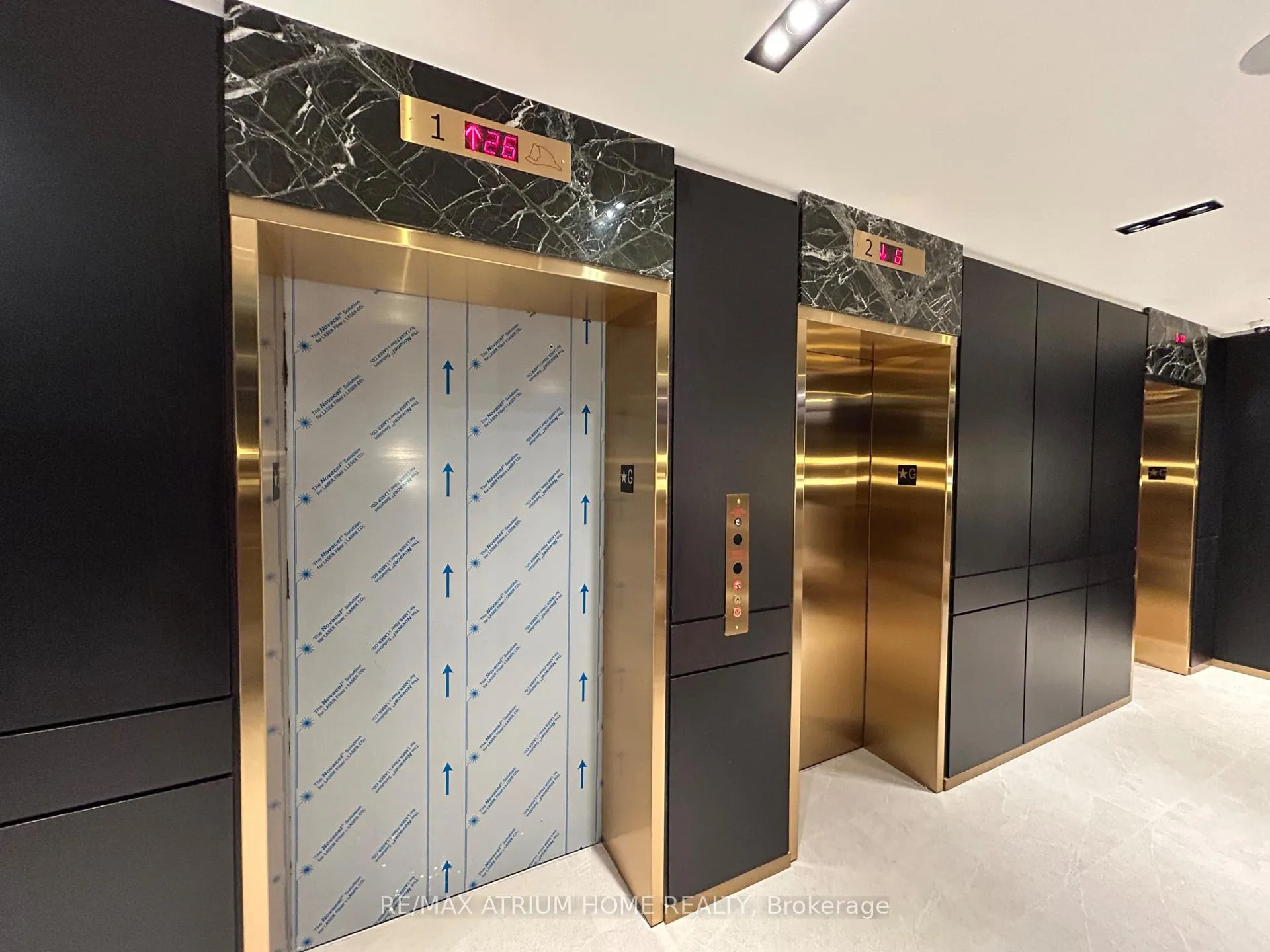 Photo 2 of Unit 505, 771 Yonge Street, Toronto, The Annex — HOMEH