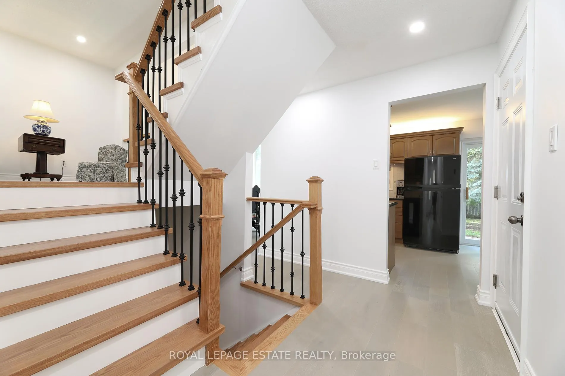 Photo 5 of 17 Jacob Drive, Whitby, Lynde Creek — HOMEH