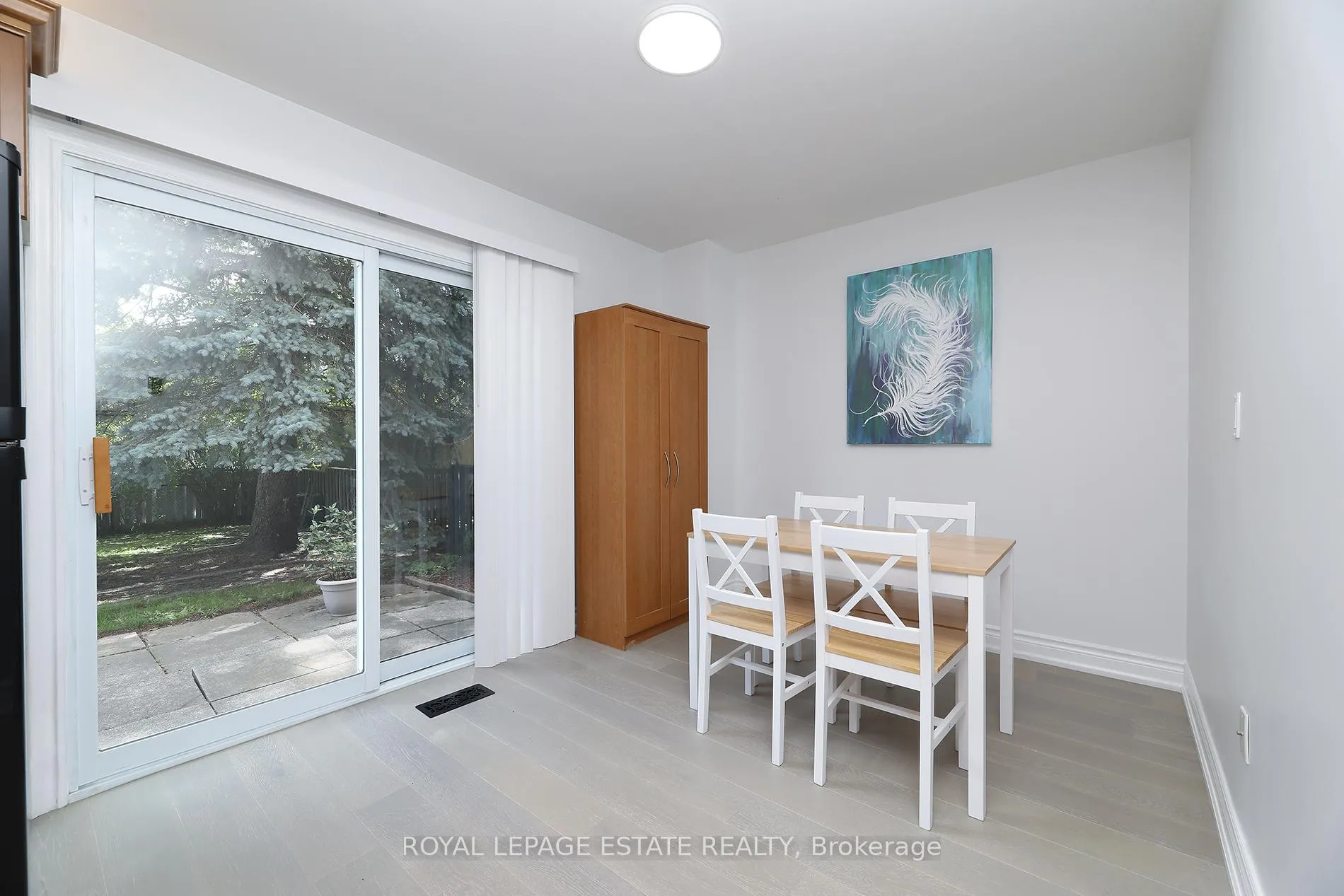 Photo 8 of 17 Jacob Drive, Whitby, Lynde Creek — HOMEH