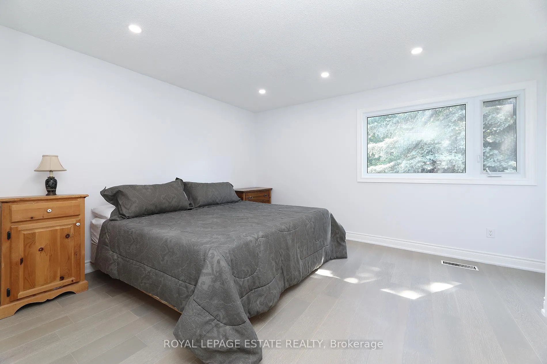 Photo 18 of 17 Jacob Drive, Whitby, Lynde Creek — HOMEH