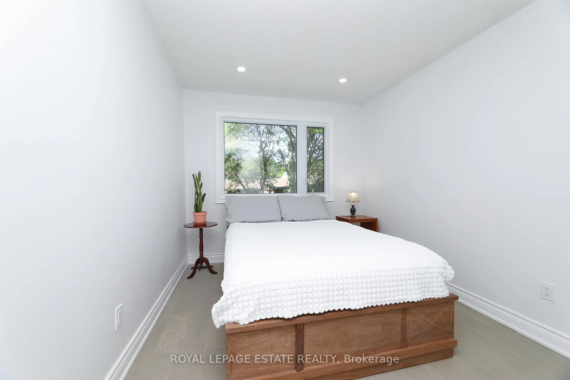 Photo 21 of 17 Jacob Drive, Whitby, Lynde Creek — HOMEH