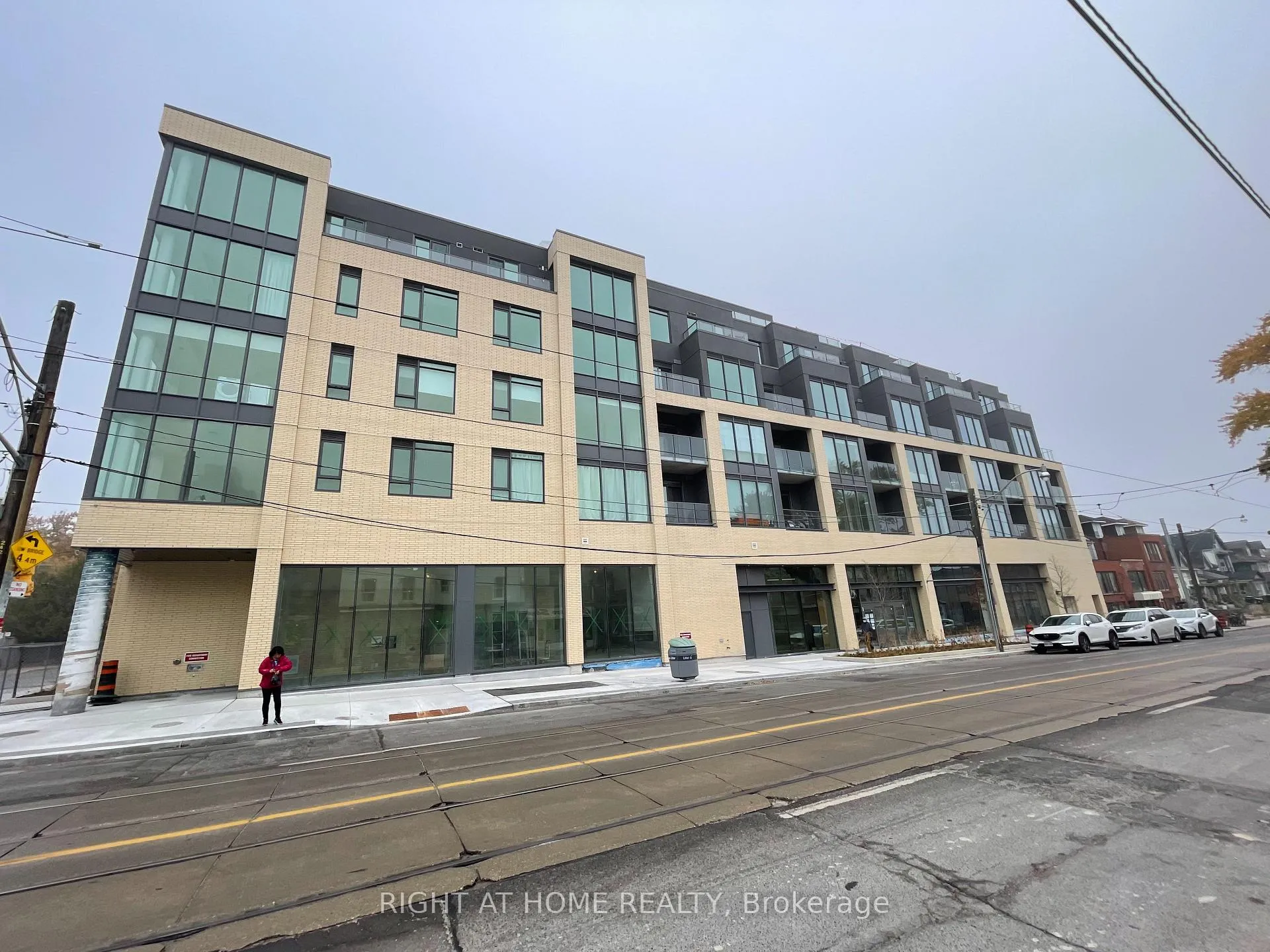 Photo 2 of Unit 412, 495 Logan Avenue, Toronto, North Riverdale — HOMEH