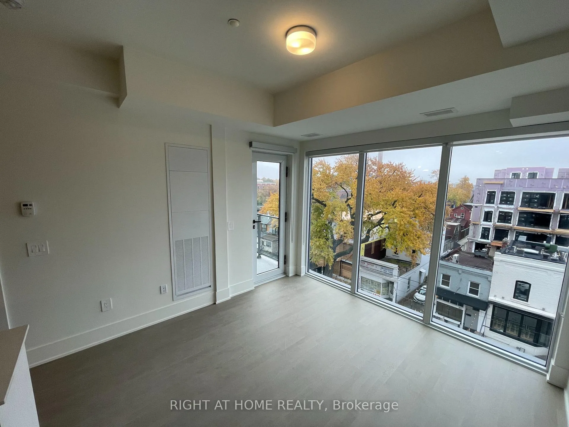 Photo 15 of Unit 412, 495 Logan Avenue, Toronto, North Riverdale — HOMEH