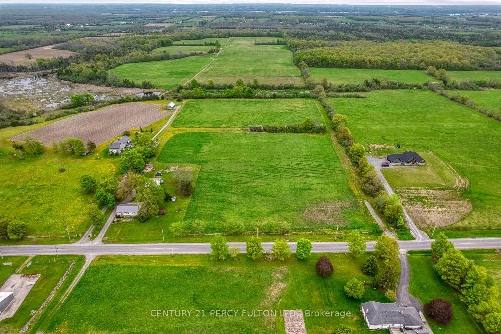 Photo 3 of 1259 County 19 Road, Prince Edward County, Ameliasburg Ward — HOMEH
