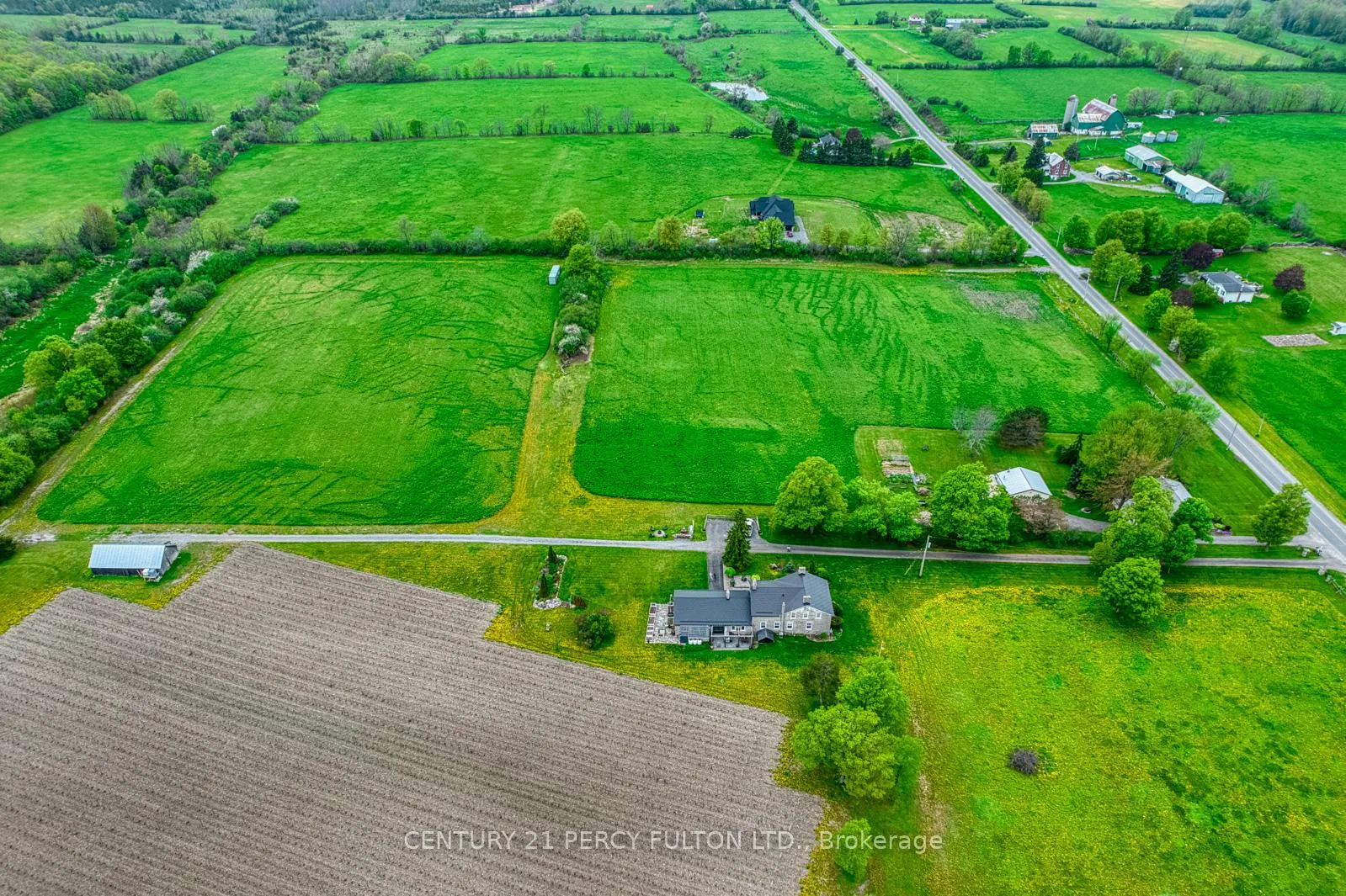 Photo 6 of 1259 County 19 Road, Prince Edward County, Ameliasburg Ward — HOMEH