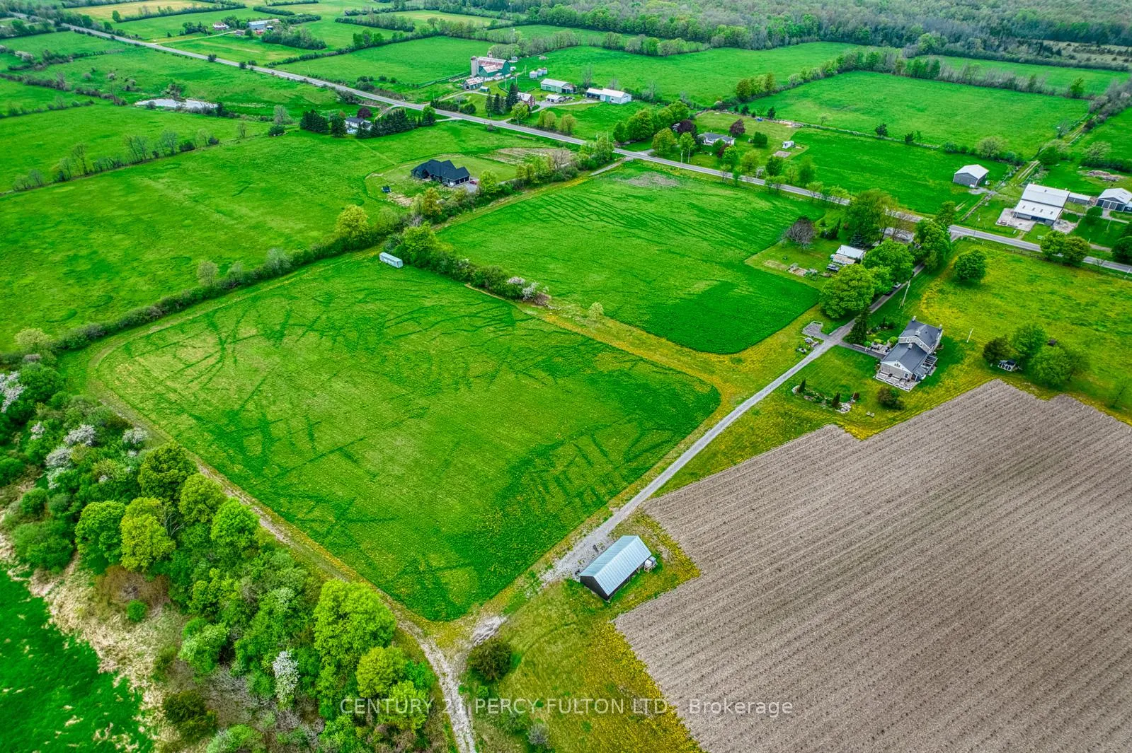 Photo 7 of 1259 County 19 Road, Prince Edward County, Ameliasburg Ward — HOMEH