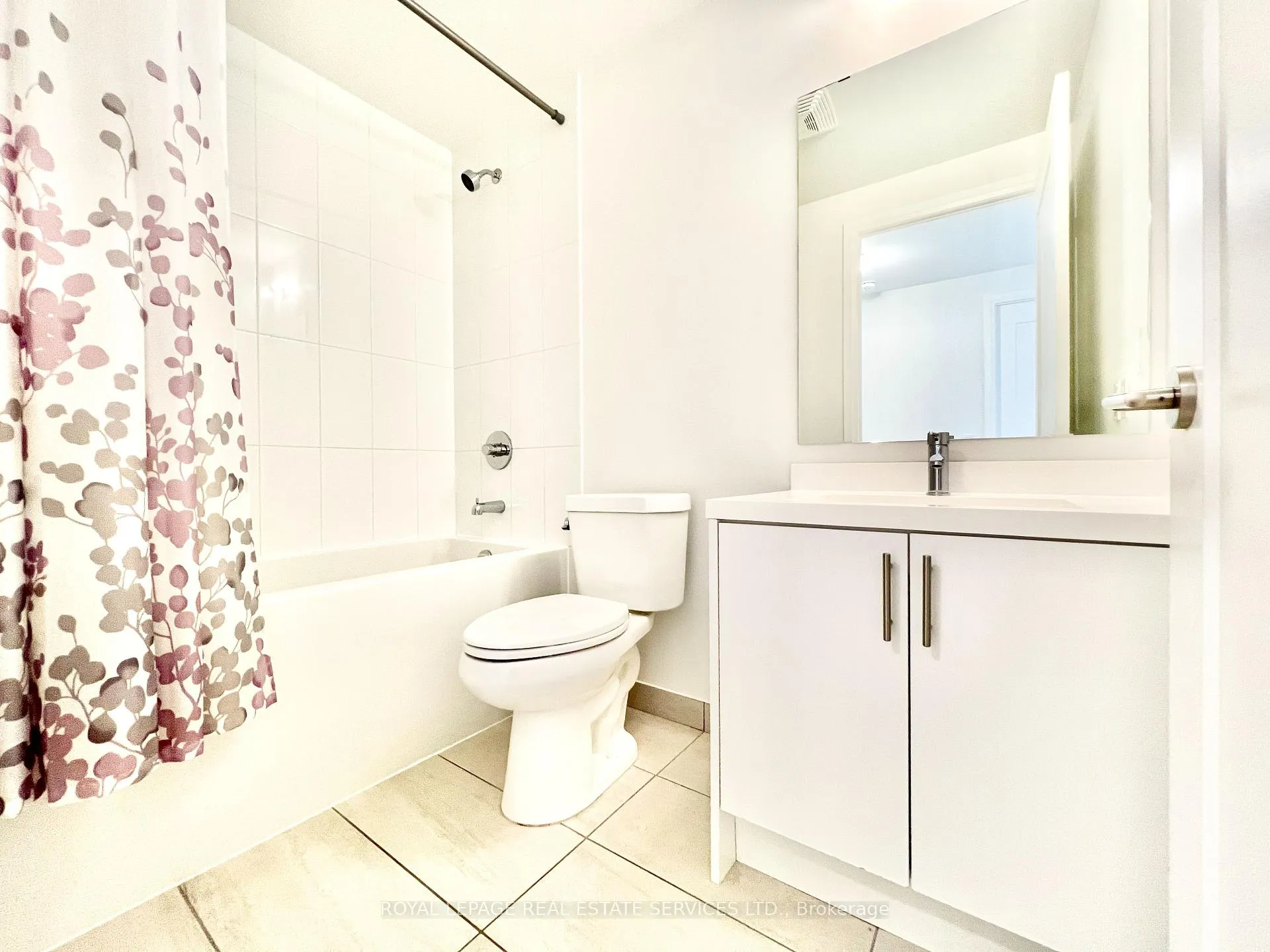 Photo 17 of Unit 308, 412 Silver Maple Road, Oakville, Joshua Meadows — HOMEH