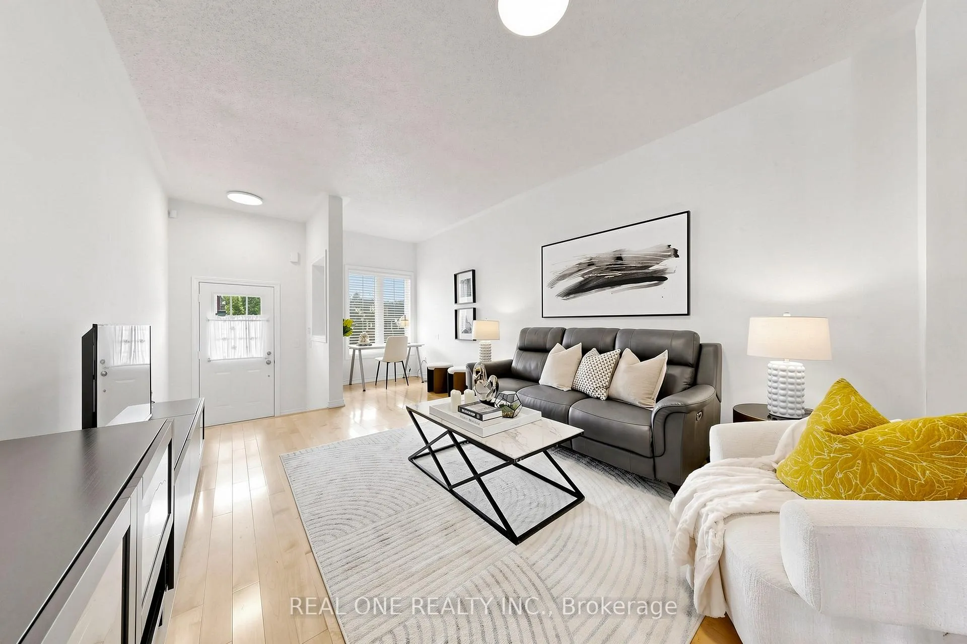 Photo 3 of 11 Moore's Court, Markham, Box Grove — HOMEH