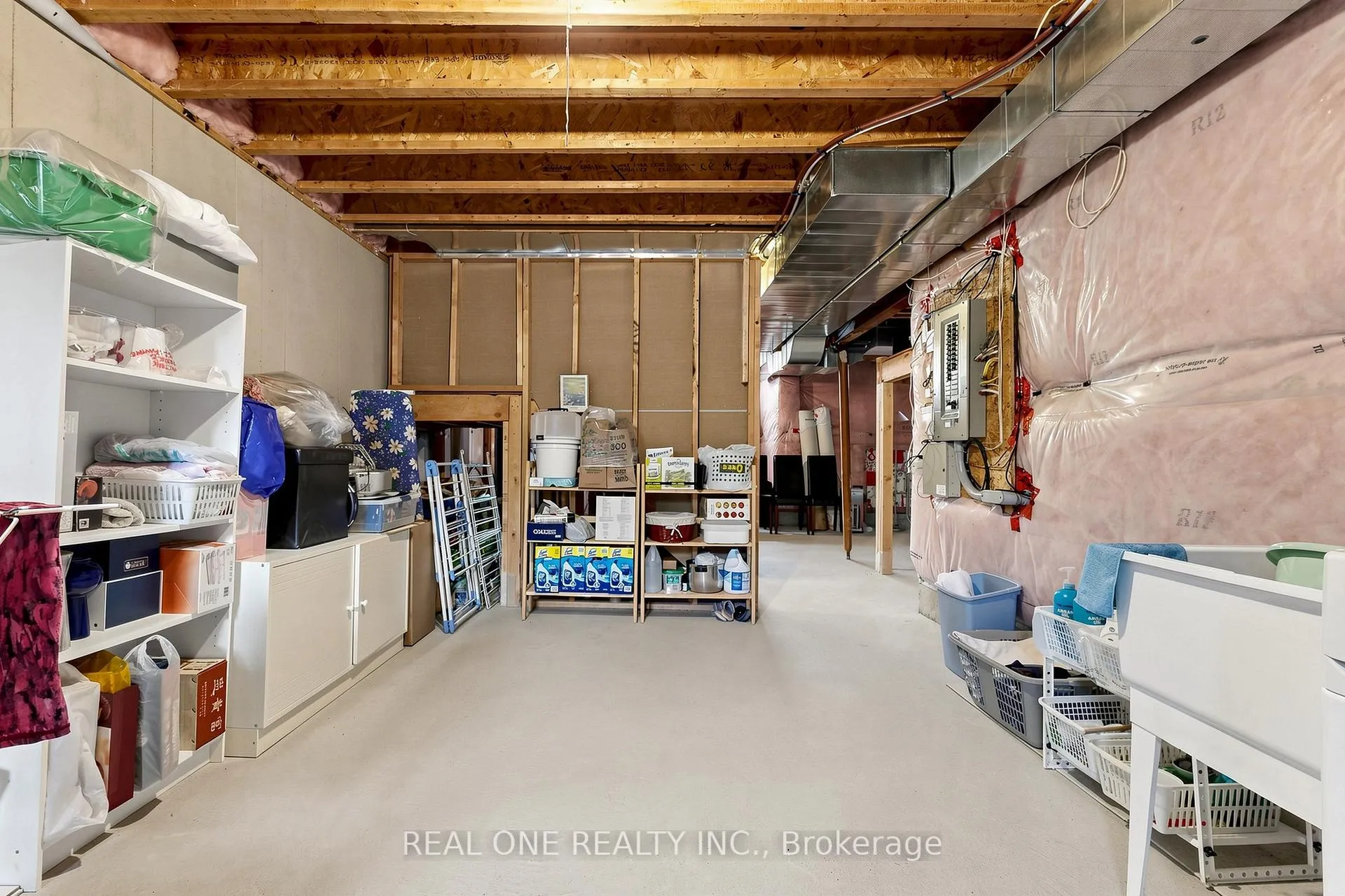 Photo 34 of 11 Moore's Court, Markham, Box Grove — HOMEH