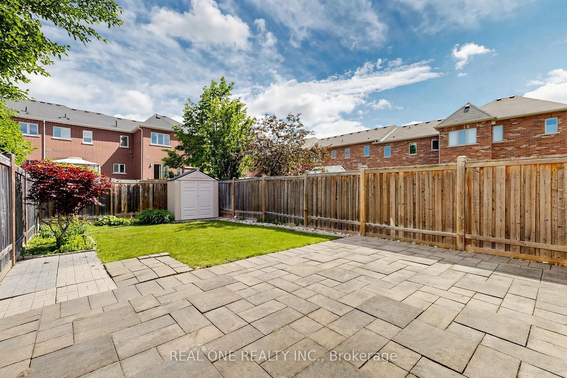 Photo 37 of 11 Moore's Court, Markham, Box Grove — HOMEH
