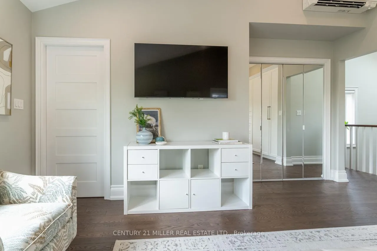 Photo 20 of 137 Springdale Boulevard, Toronto, Danforth Village-East York — HOMEH