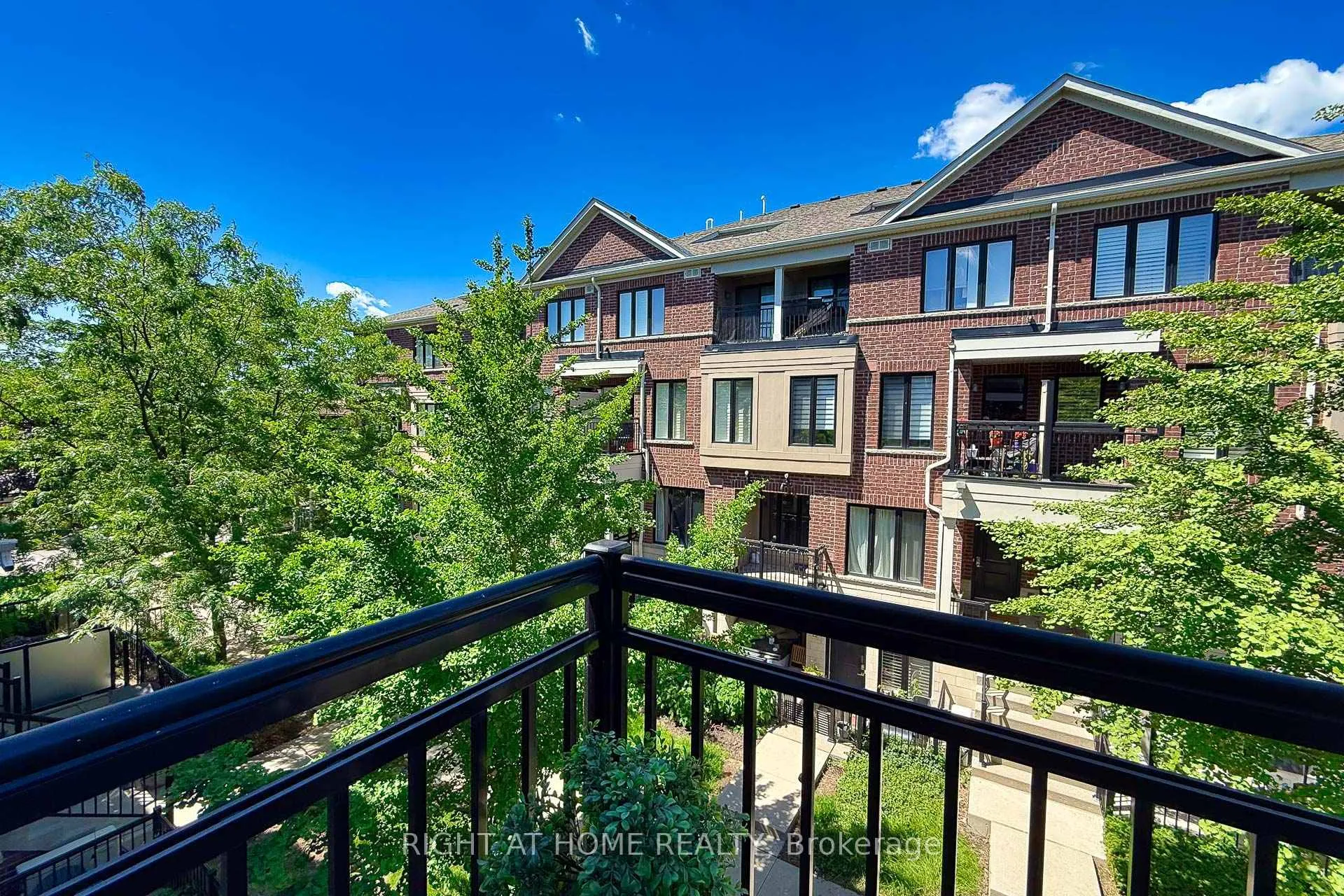 Photo 16 of Unit 15, 10 Carnation Avenue, Etobicoke, Long Branch — HOMEH
