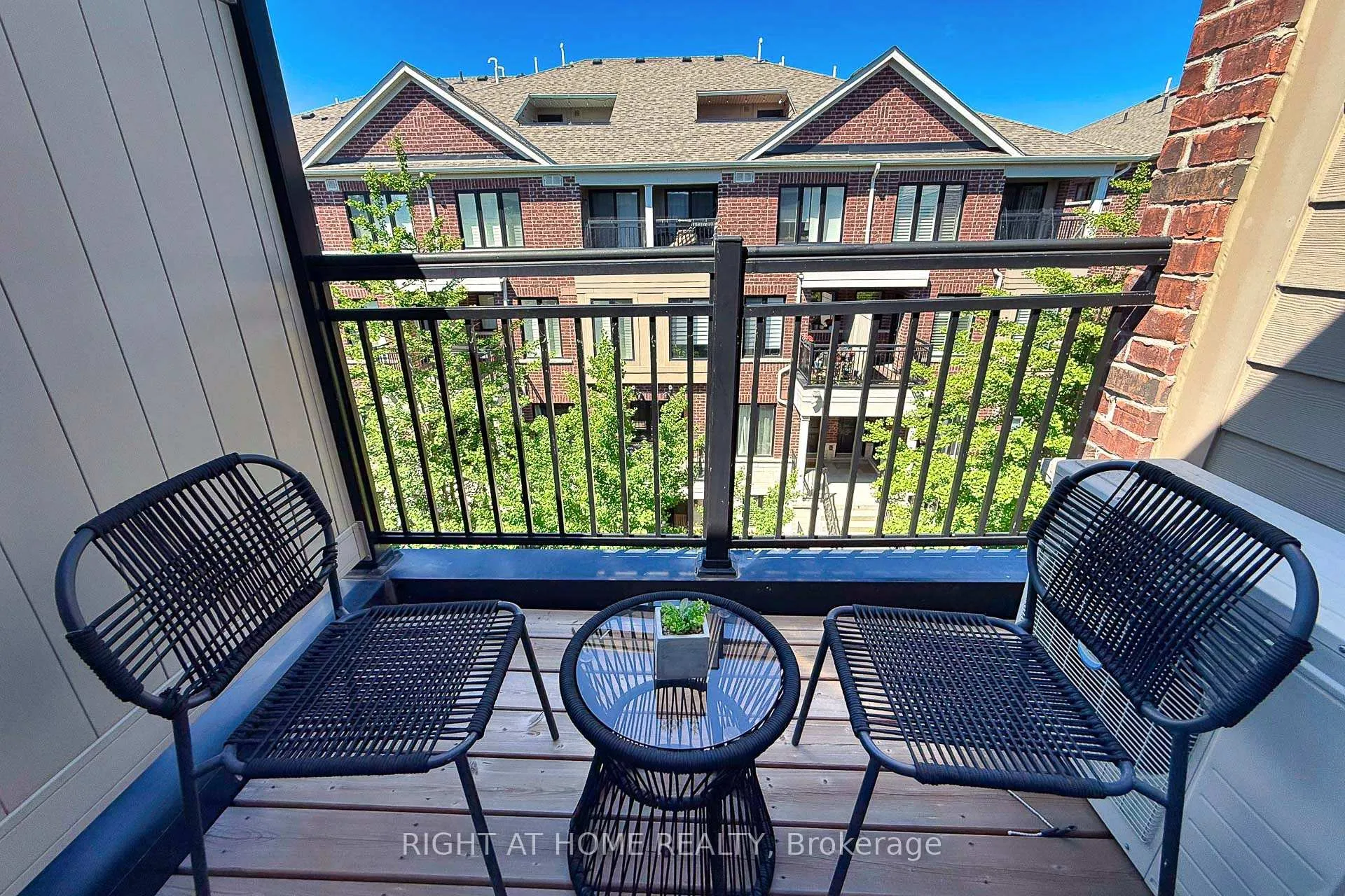 Photo 21 of Unit 15, 10 Carnation Avenue, Etobicoke, Long Branch — HOMEH