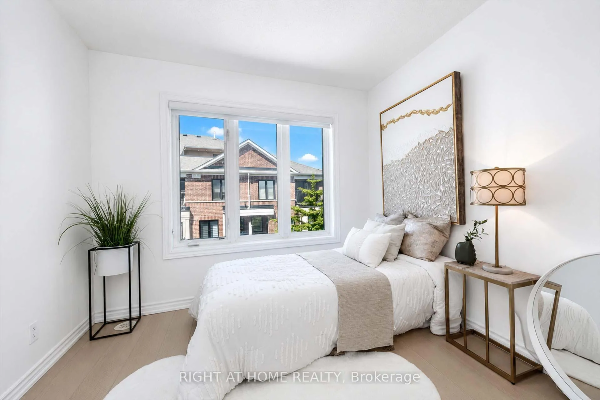 Photo 24 of Unit 15, 10 Carnation Avenue, Etobicoke, Long Branch — HOMEH
