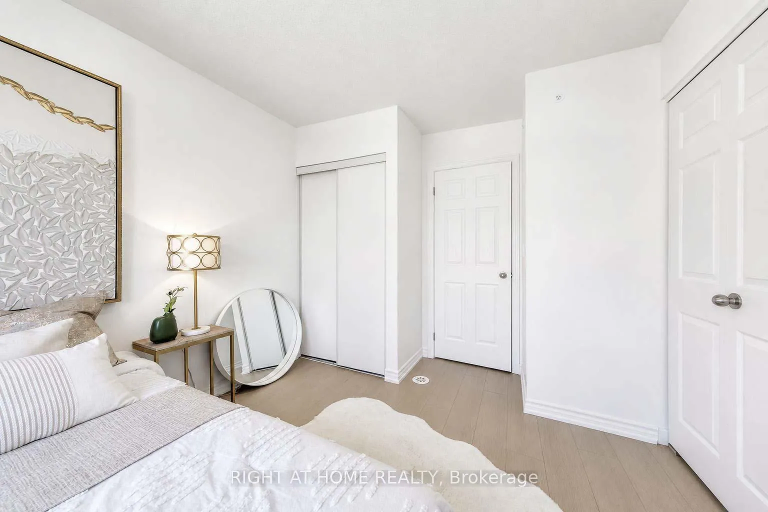 Photo 25 of Unit 15, 10 Carnation Avenue, Etobicoke, Long Branch — HOMEH