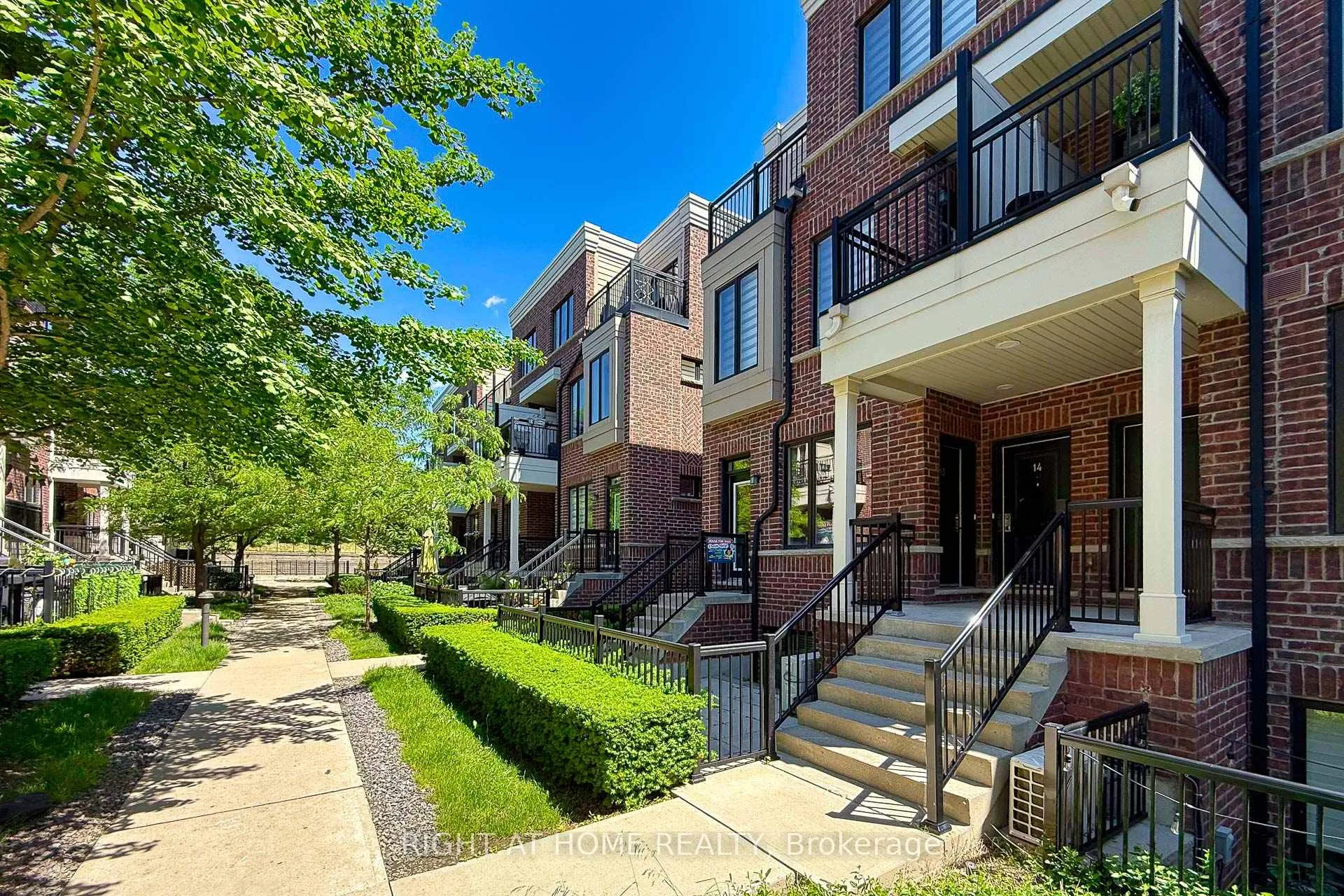 Photo 30 of Unit 15, 10 Carnation Avenue, Etobicoke, Long Branch — HOMEH