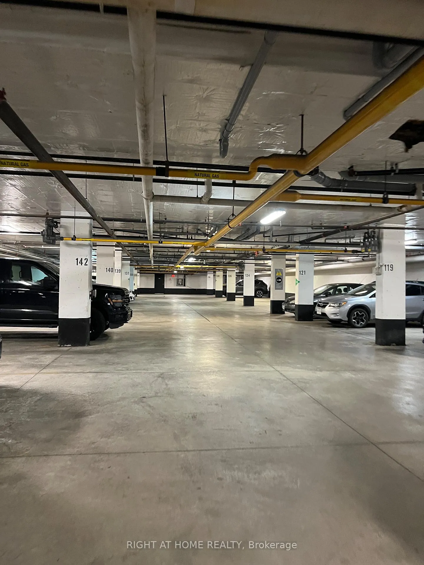 Photo 31 of Unit 15, 10 Carnation Avenue, Etobicoke, Long Branch — HOMEH