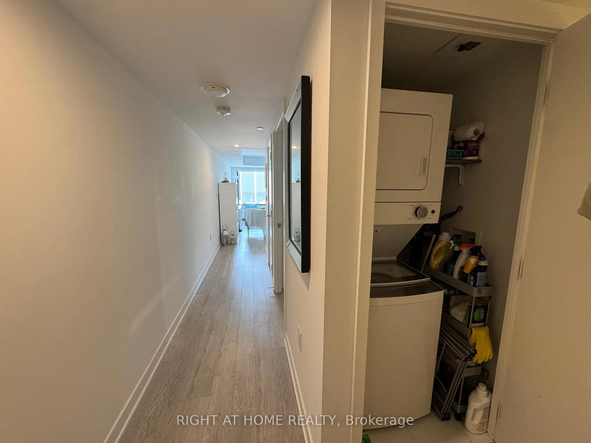Photo 13 of Unit 310, 3 Strathgowan Avenue, Toronto, Lawrence Park South — HOMEH