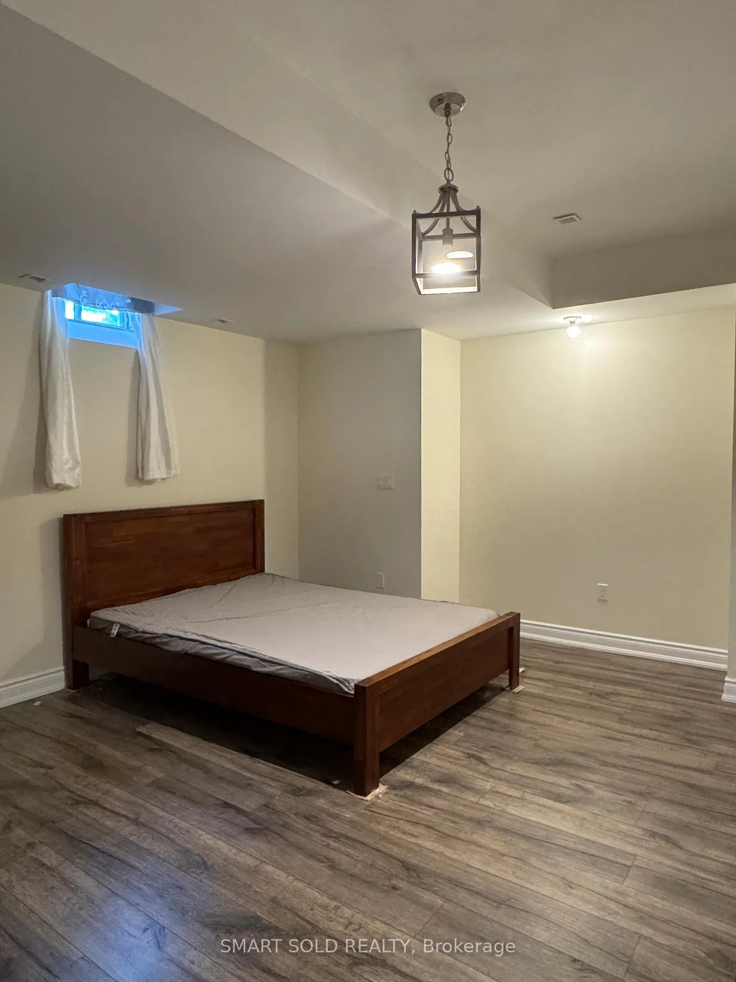 Photo 7 of 2374 Robmar Drive, Oakville, Joshua Creek — HOMEH