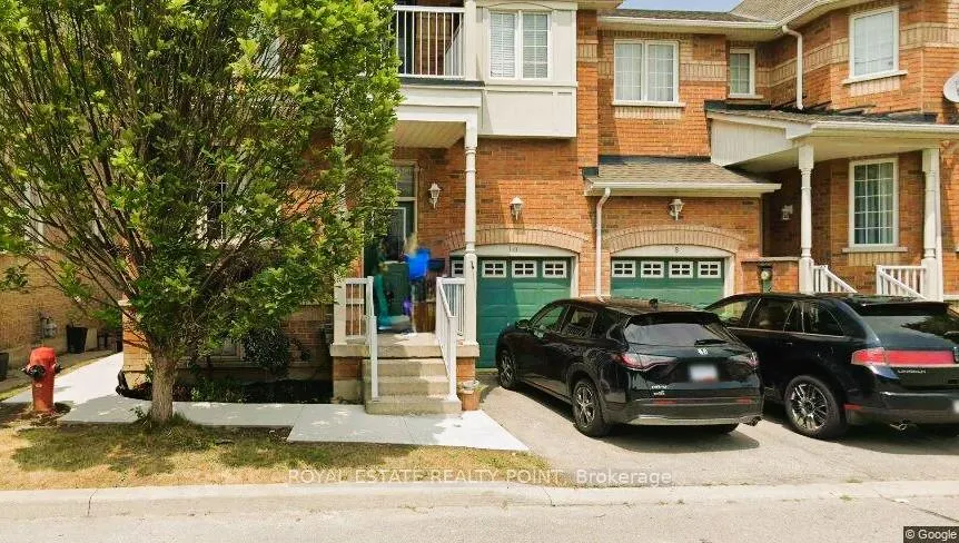 Front of Unit 135, 10 Wilkie Lane