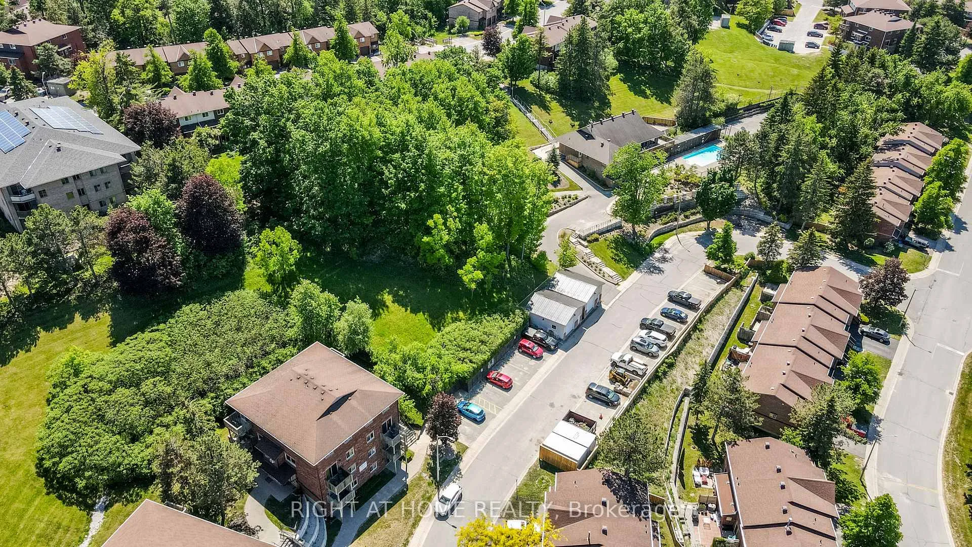 Photo 23 of Unit 2, 3 Sawmill Road, Barrie, Ardagh — HOMEH
