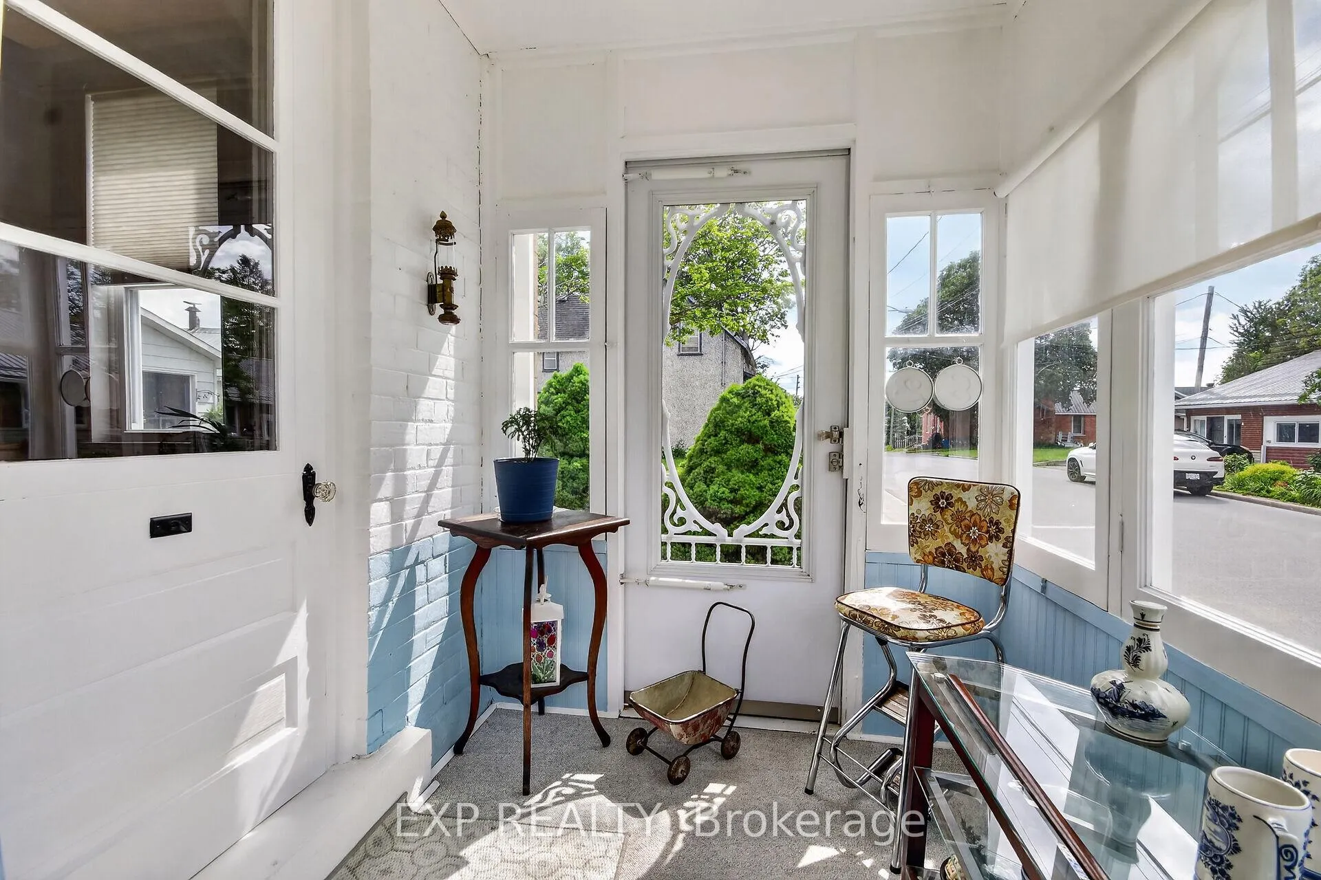 Photo 3 of 82 Munro Street, Carleton Place, Carleton Place — HOMEH