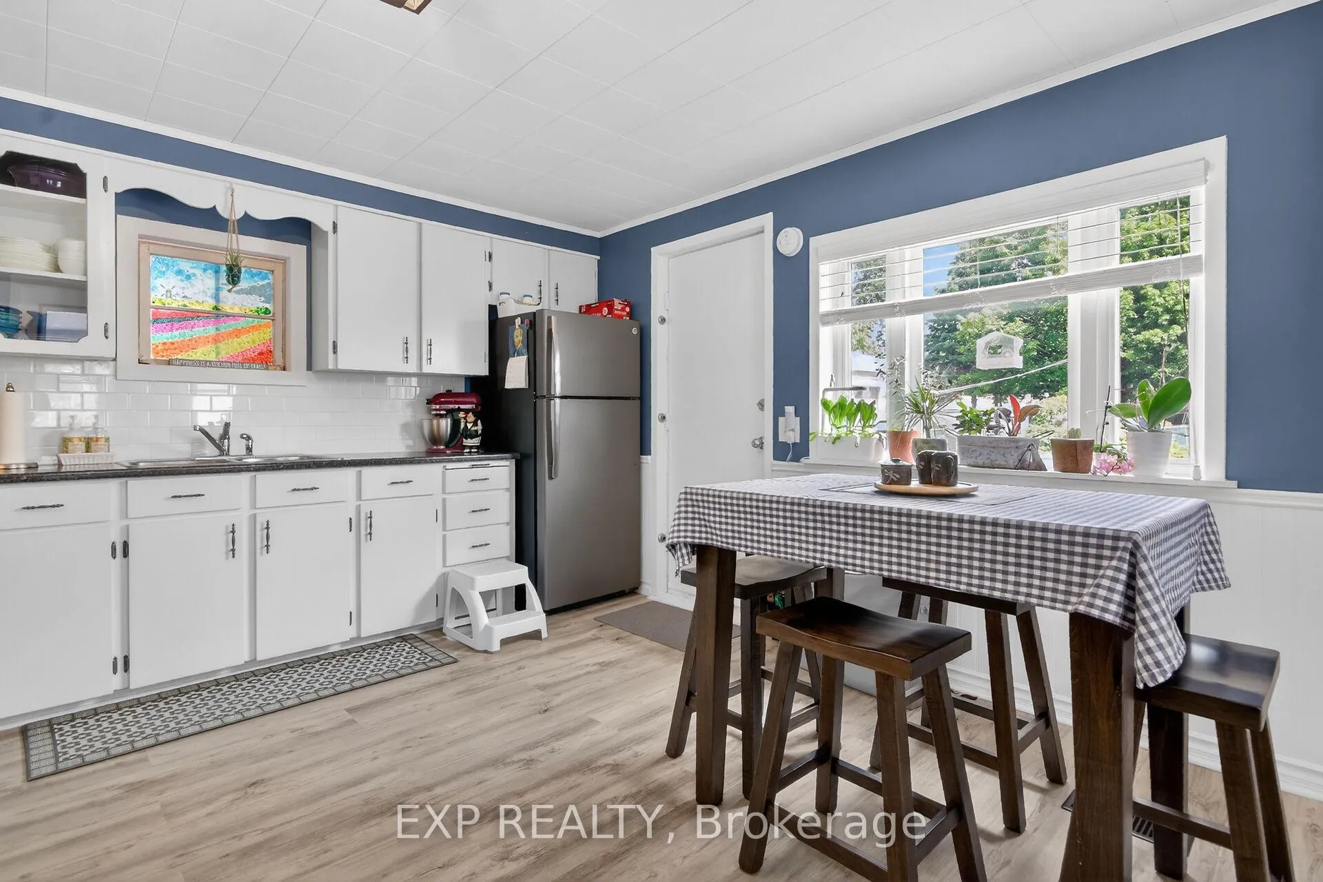 Photo 13 of 82 Munro Street, Carleton Place, Carleton Place — HOMEH
