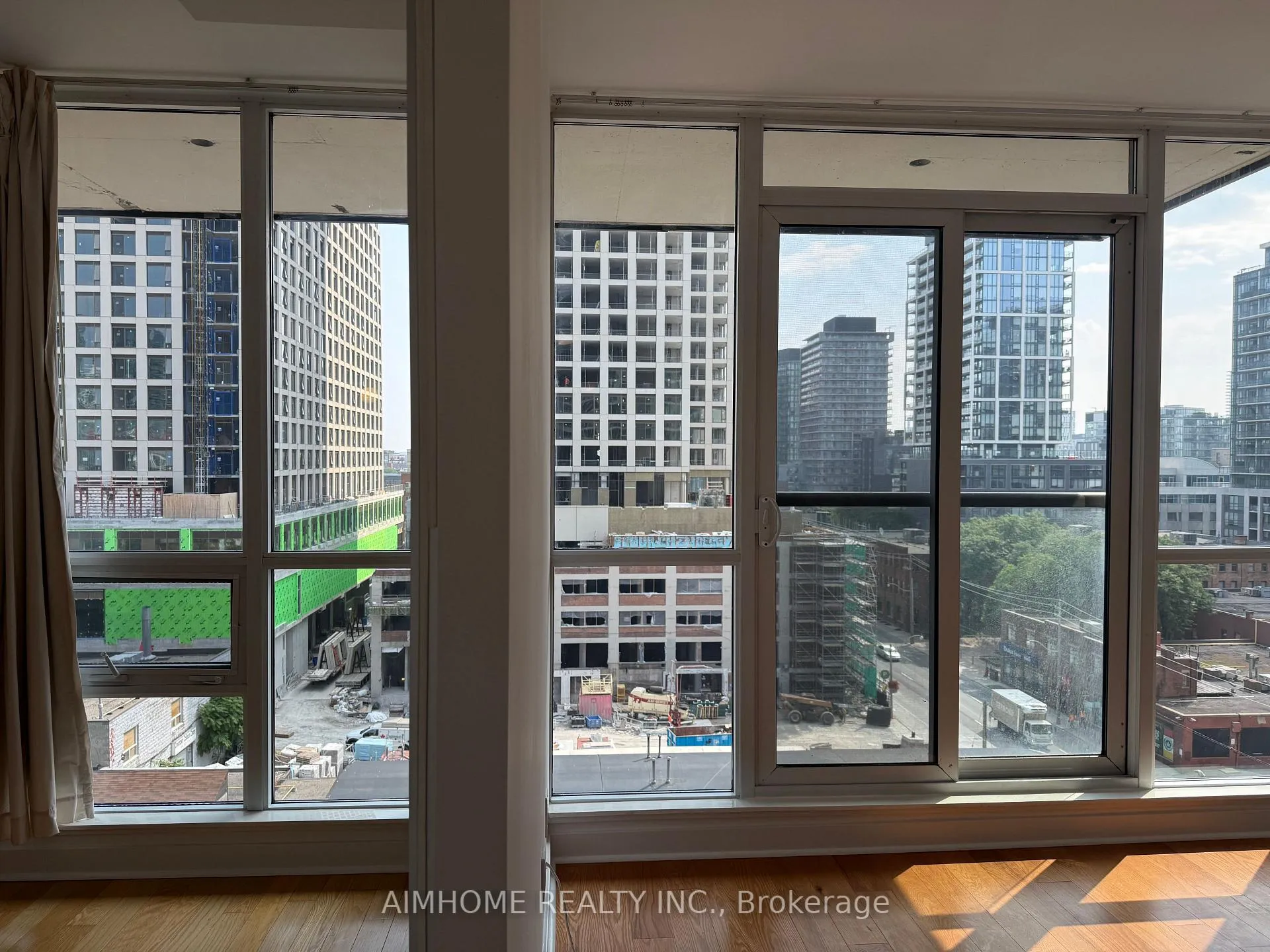 Photo 4 of Unit 921, 320 Richmond Street E, Toronto, Moss Park — HOMEH