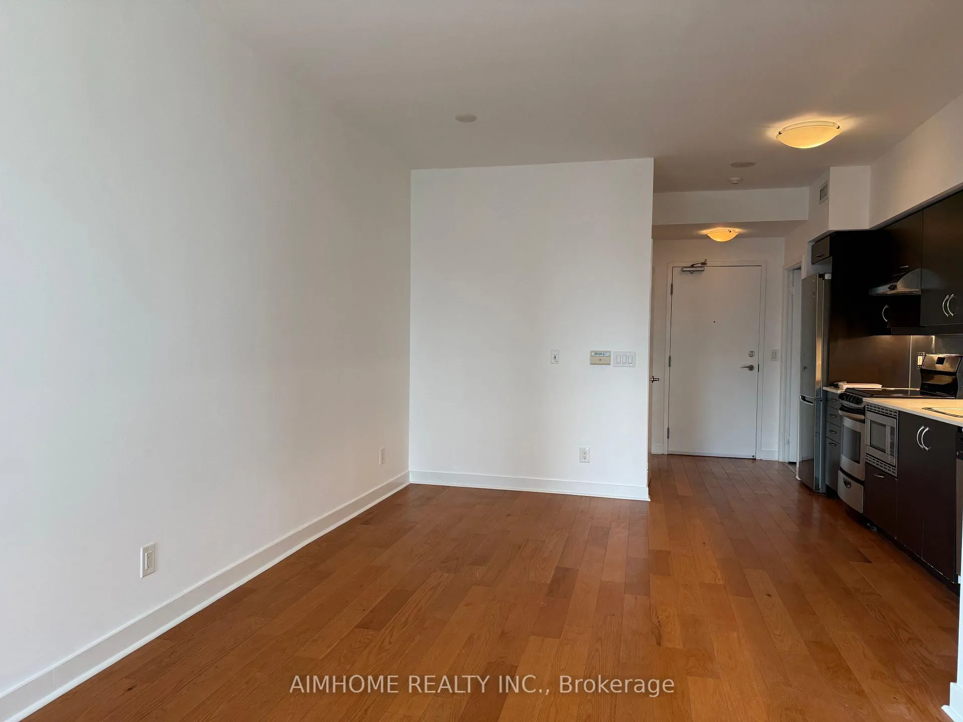 Photo 11 of Unit 921, 320 Richmond Street E, Toronto, Moss Park — HOMEH