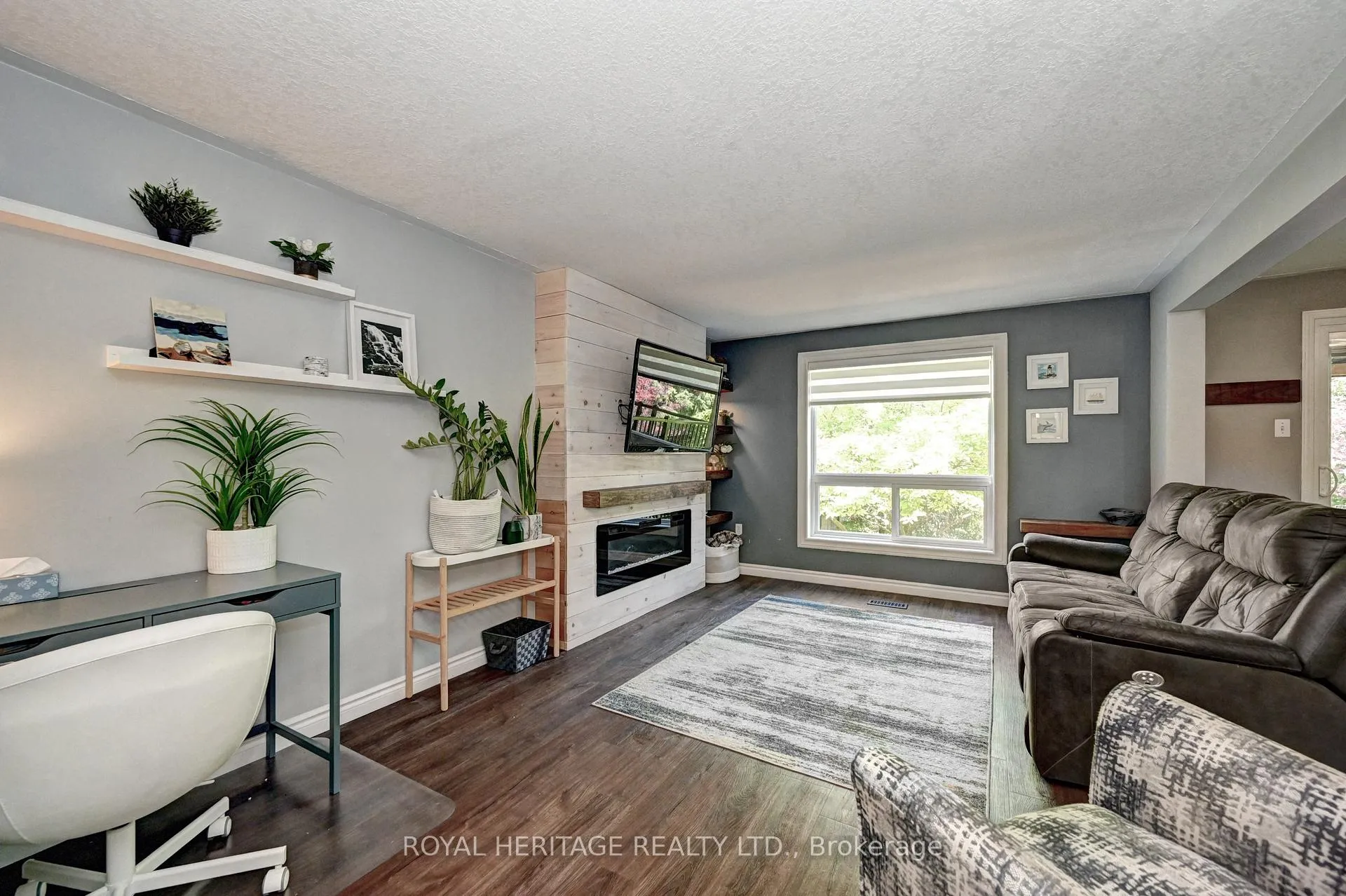 Photo 17 of 16 Dawn Ridge Drive NE, Kitchener — HOMEH
