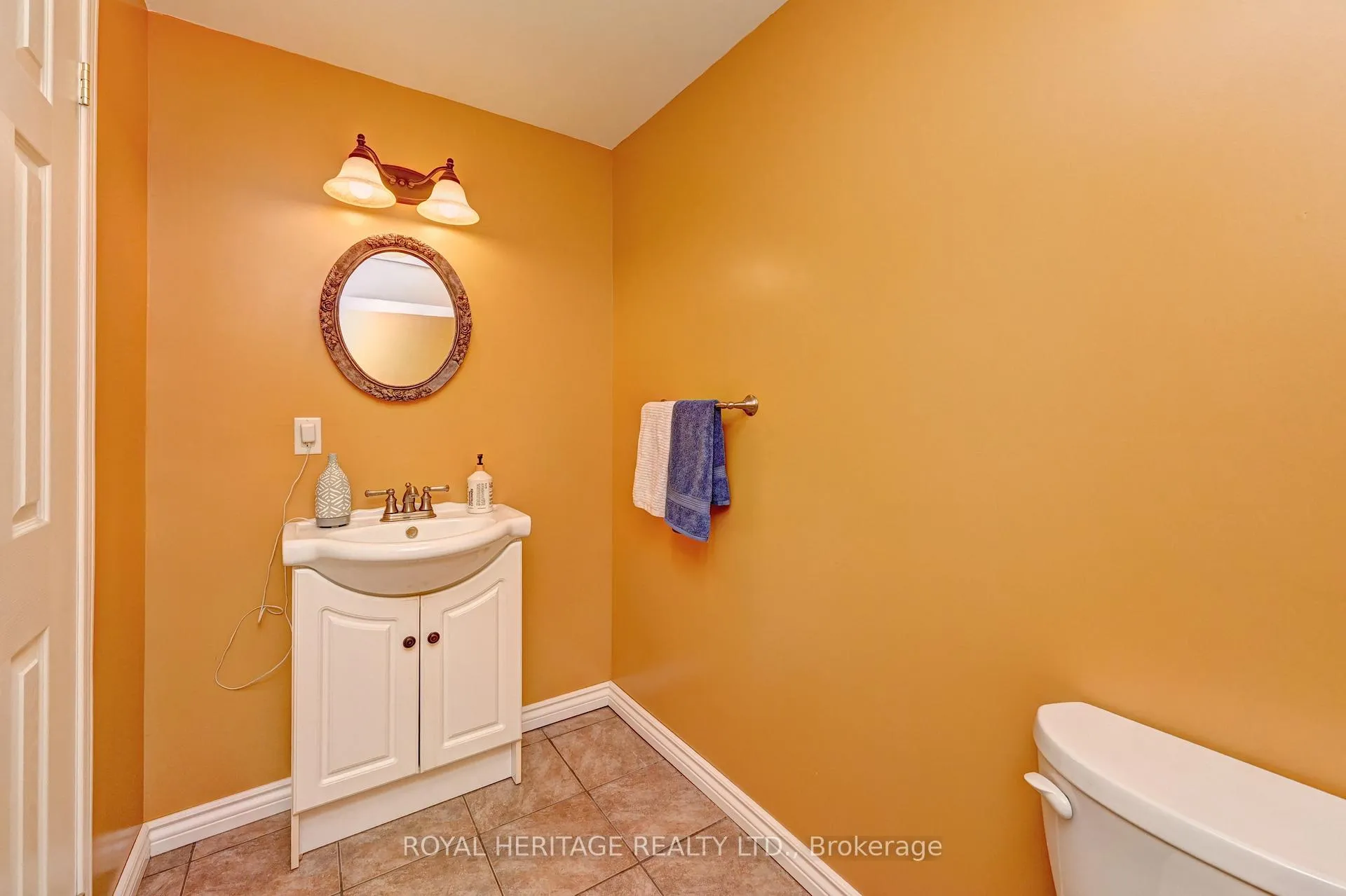 Photo 33 of 16 Dawn Ridge Drive NE, Kitchener — HOMEH