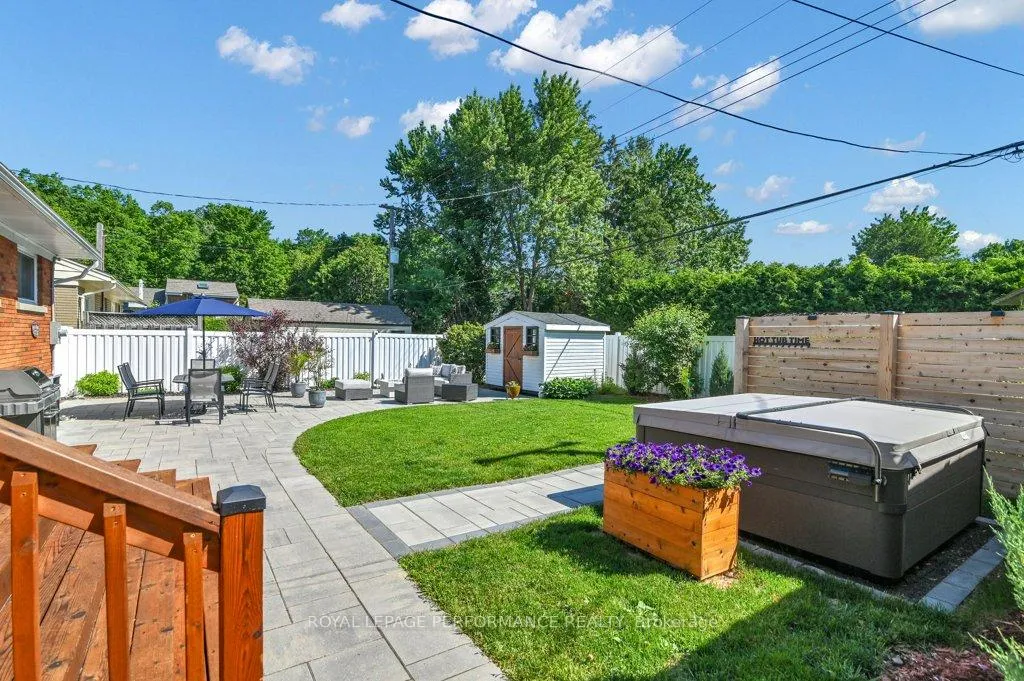 Photo 28 of 943 Arkell Street, Ottawa, Queensway Terrace North — HOMEH