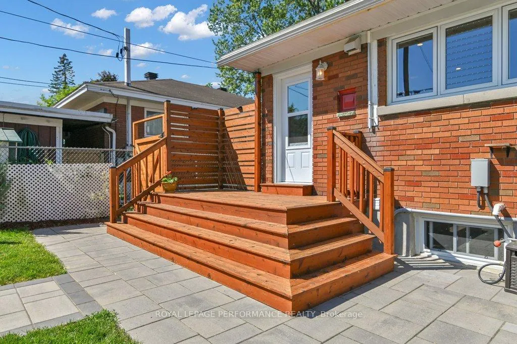 Photo 32 of 943 Arkell Street, Ottawa, Queensway Terrace North — HOMEH