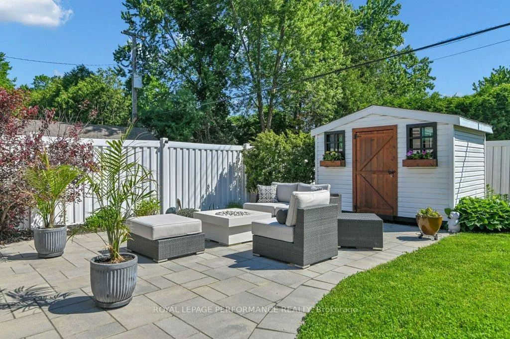 Photo 33 of 943 Arkell Street, Ottawa, Queensway Terrace North — HOMEH