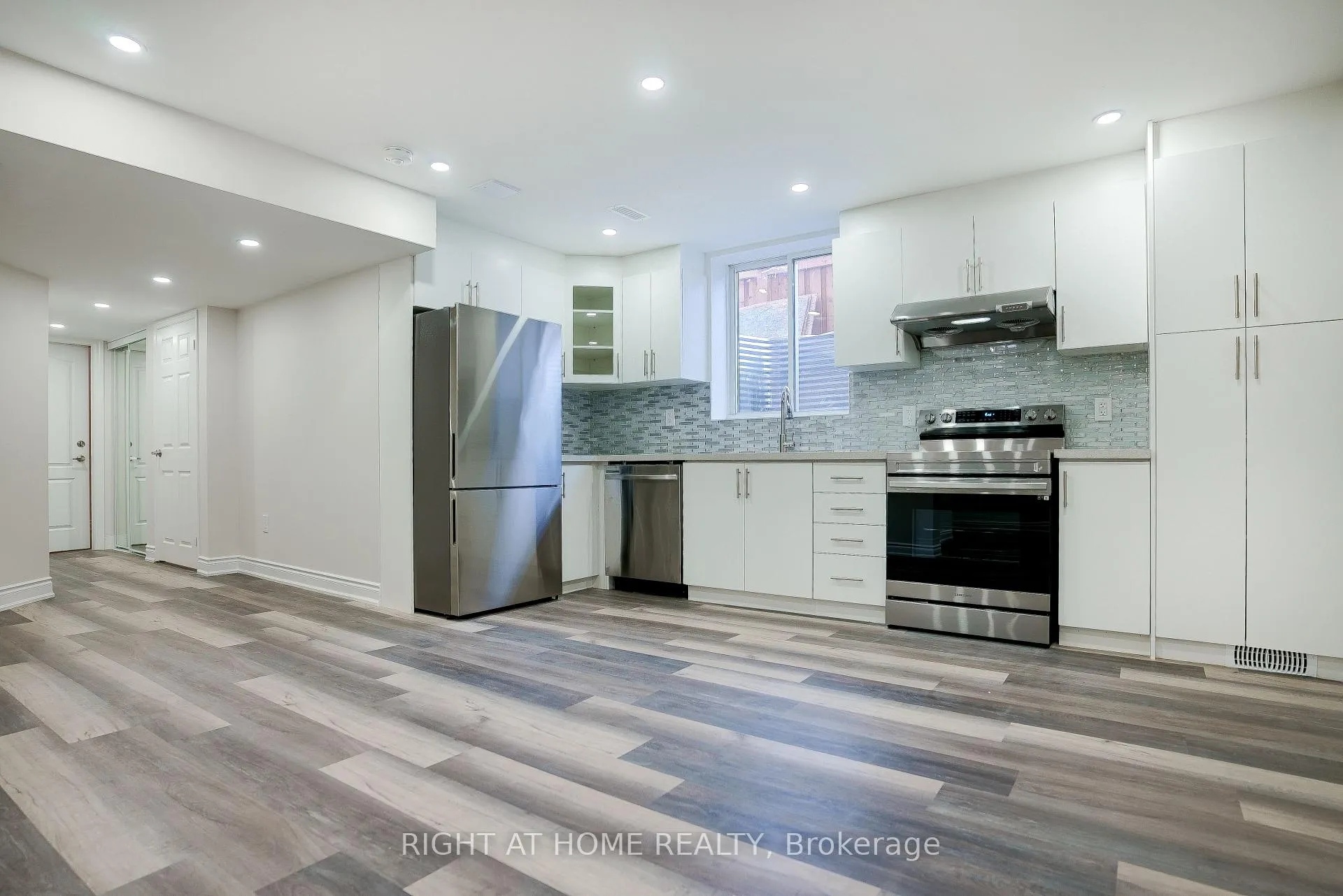 Photo 3 of Unit BSMT, 440 Downes Jackson Heights, Milton, Harrison — HOMEH