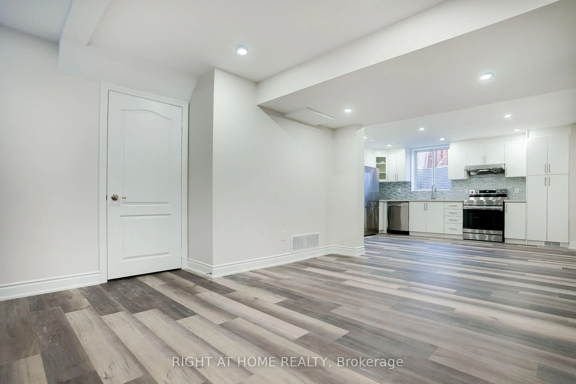 Photo 8 of Unit BSMT, 440 Downes Jackson Heights, Milton, Harrison — HOMEH