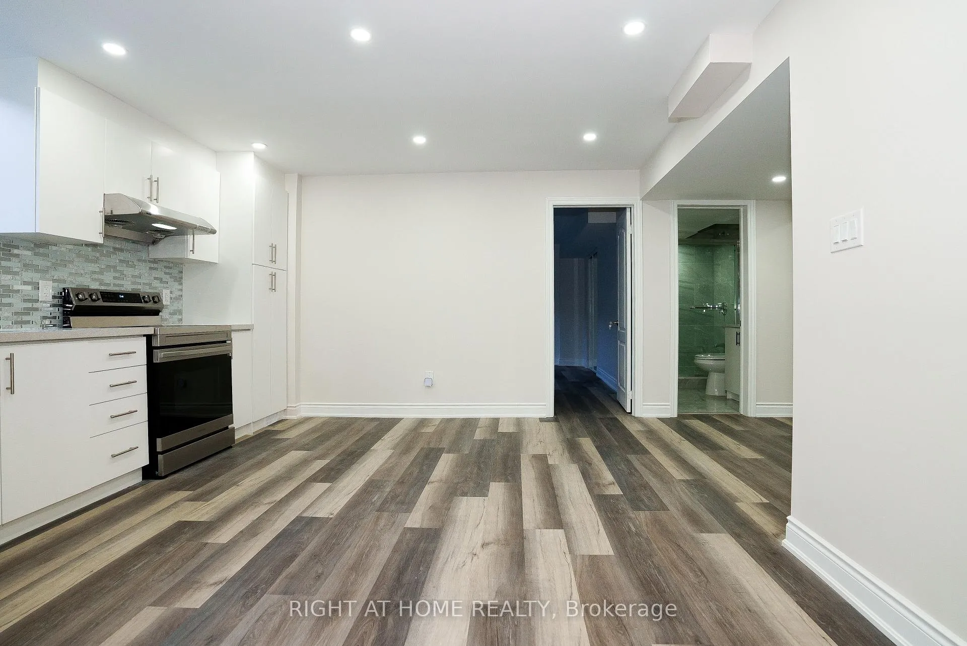 Photo 9 of Unit BSMT, 440 Downes Jackson Heights, Milton, Harrison — HOMEH