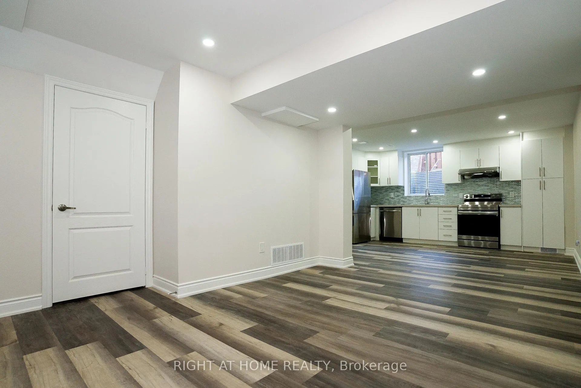 Photo 10 of Unit BSMT, 440 Downes Jackson Heights, Milton, Harrison — HOMEH