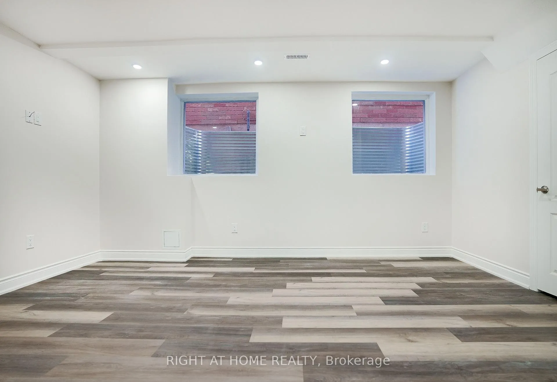 Photo 13 of Unit BSMT, 440 Downes Jackson Heights, Milton, Harrison — HOMEH