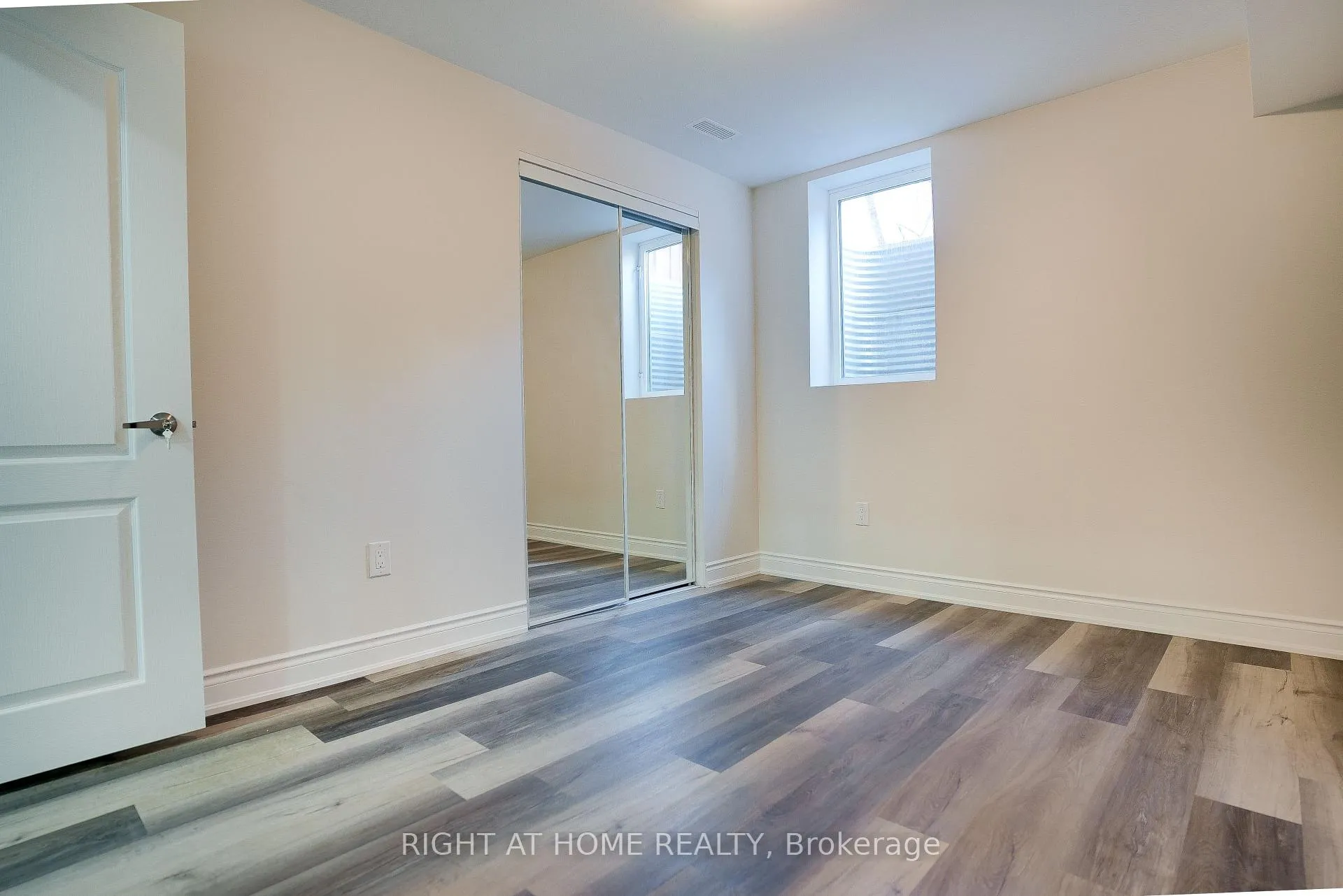 Photo 16 of Unit BSMT, 440 Downes Jackson Heights, Milton, Harrison — HOMEH