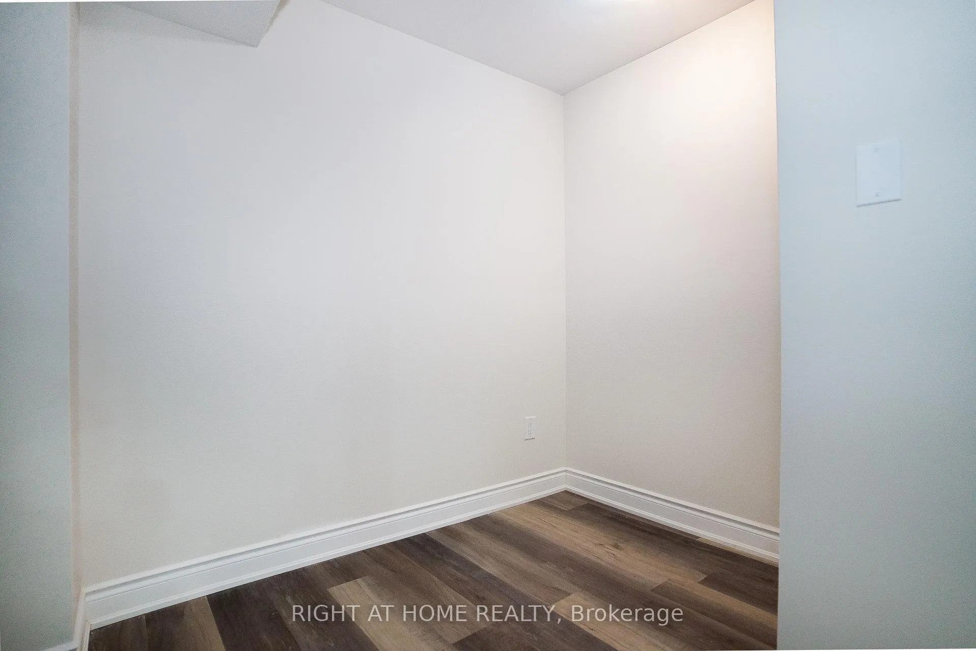 Photo 23 of Unit BSMT, 440 Downes Jackson Heights, Milton, Harrison — HOMEH