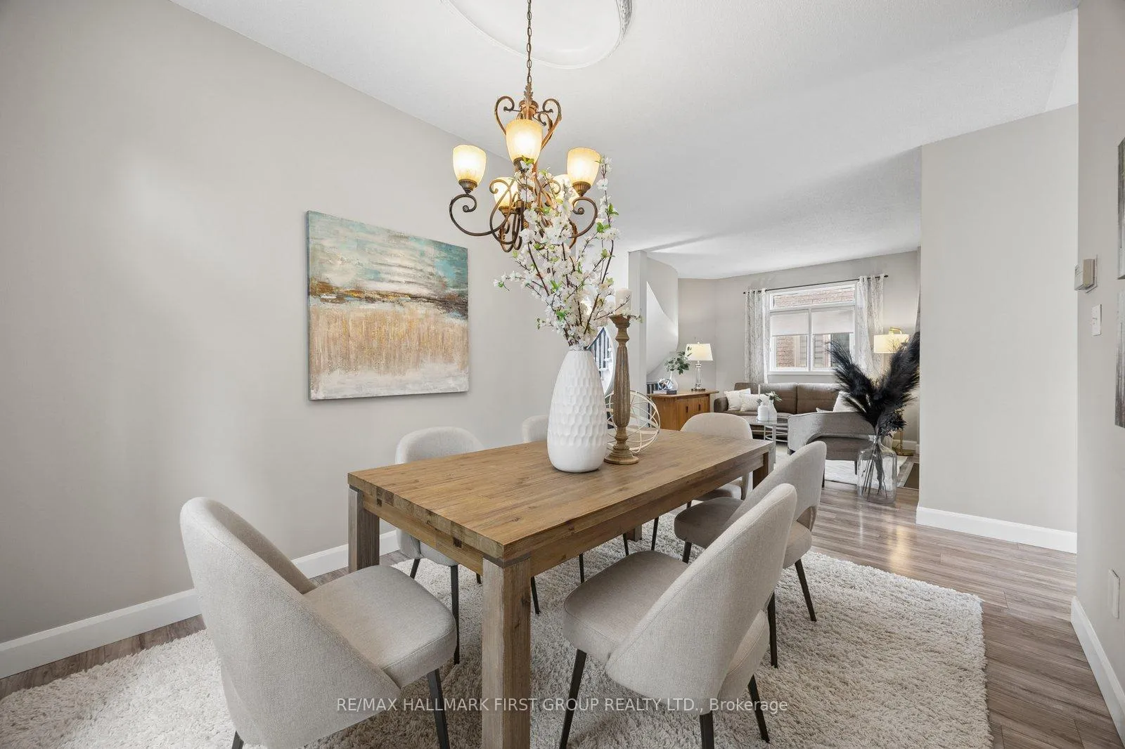 Photo 8 of 472 Summerpark Crescent, Pickering, Amberlea — HOMEH