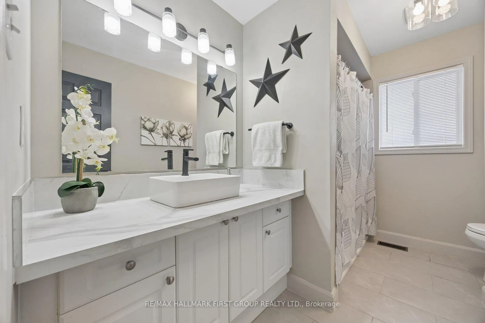 Photo 30 of 472 Summerpark Crescent, Pickering, Amberlea — HOMEH