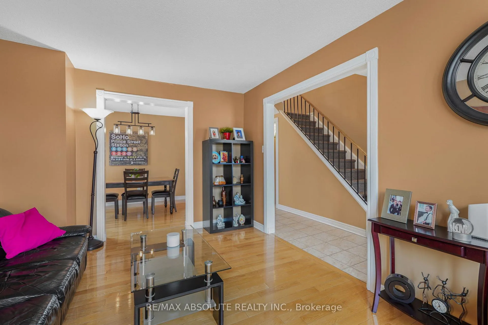 Photo 4 of 1970 Colorado Lane, Ottawa, Orleans/Sunridge — HOMEH