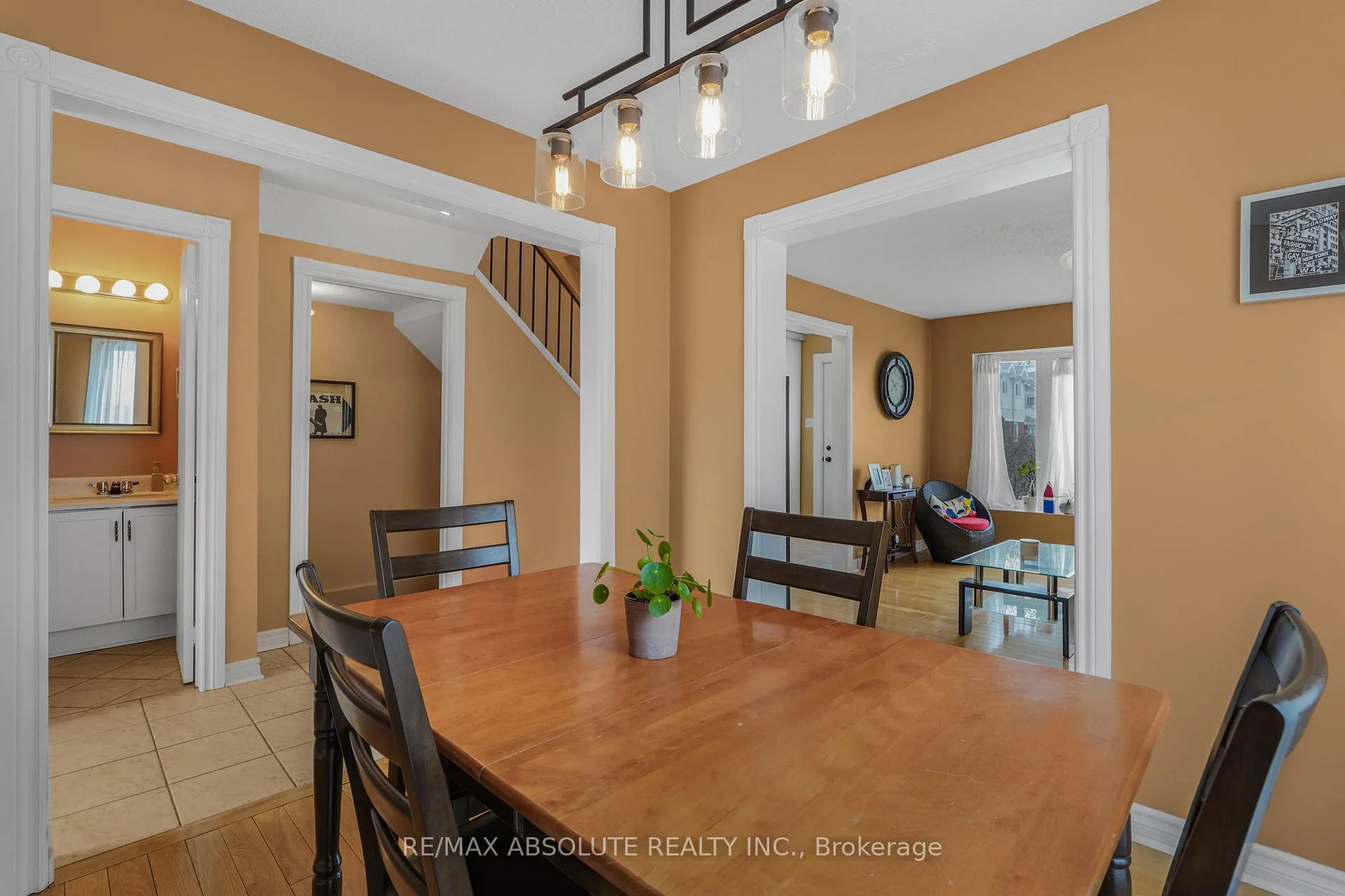Photo 5 of 1970 Colorado Lane, Ottawa, Orleans/Sunridge — HOMEH