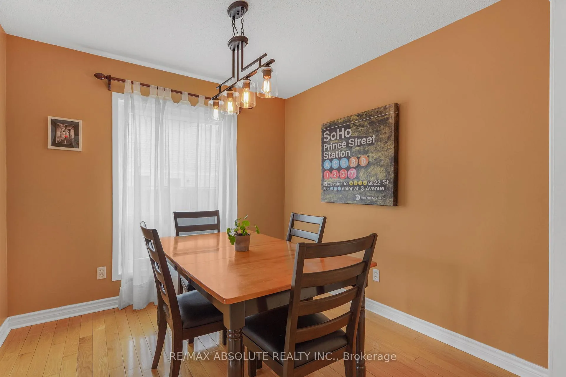 Photo 6 of 1970 Colorado Lane, Ottawa, Orleans/Sunridge — HOMEH
