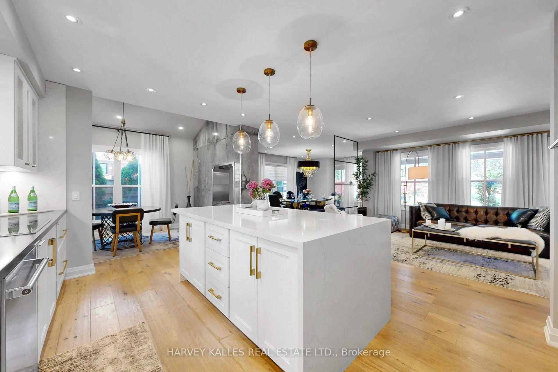 Photo 15 of 21 Kellam Street, Vaughan, Kleinburg — HOMEH