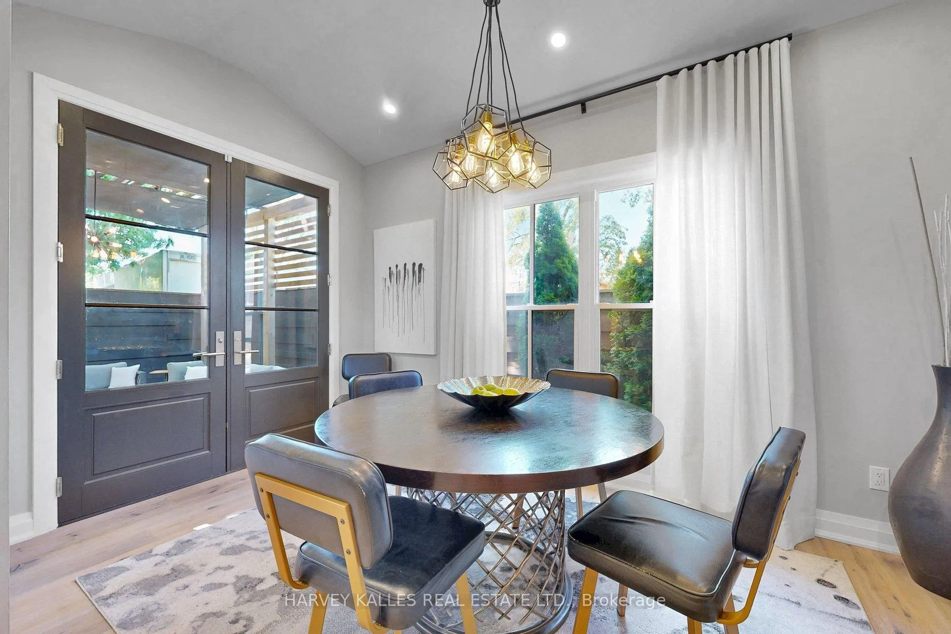 Photo 16 of 21 Kellam Street, Vaughan, Kleinburg — HOMEH